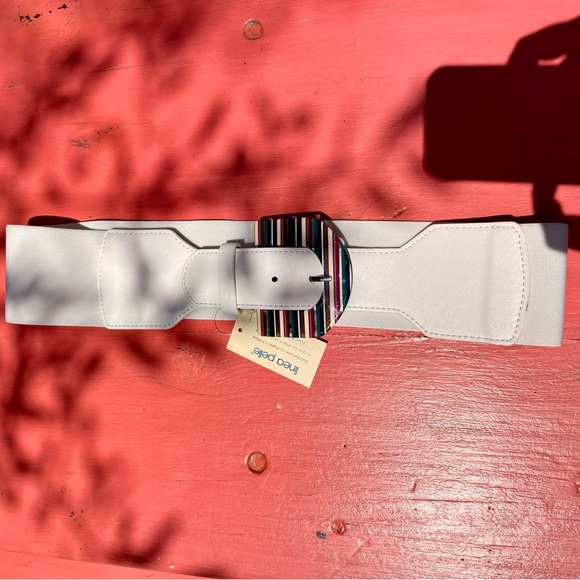 Linea Pelle white elastic with colored buckle NWT - Picture 3 of 5